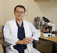 院長 岩本眞一郎